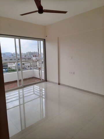 Room in 1 BHK Apartment at Ajmera Exotica, Wagholi – for Rent