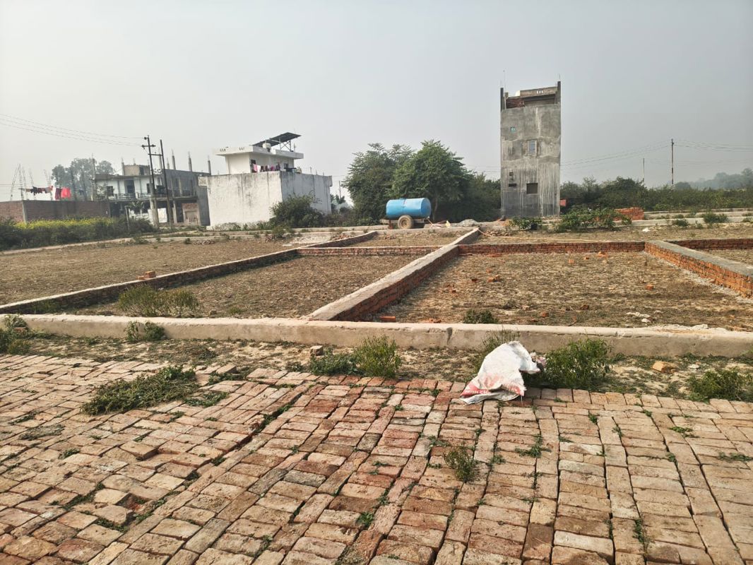 Plot For Sale in Matiyari