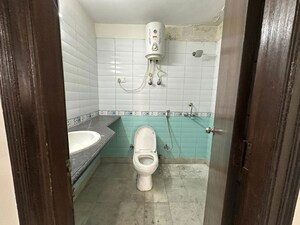 Bathroom in 3 BHK Apartment at Sector 7 Dwarka – for Rent