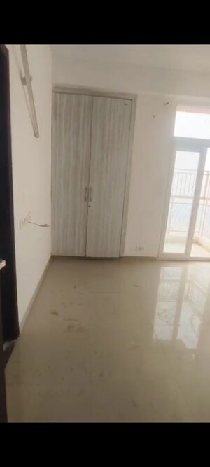 Bathroom in 2 BHK Apartment at Rishabh Cloud 9, Sector 1 Vaishali – for Sale