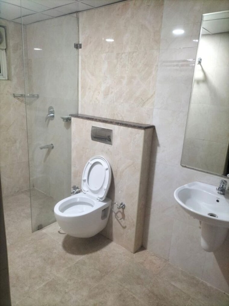 Bathroom, golf-edge 3 Bedroom 1838 Sq.Ft. Apartment In Gachibowli Hyderabad 9947300