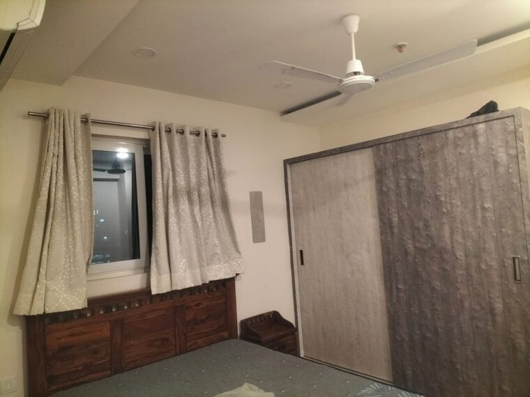 Room, golf-edge 3 Bedroom 1838 Sq.Ft. Apartment In Gachibowli Hyderabad 9947300