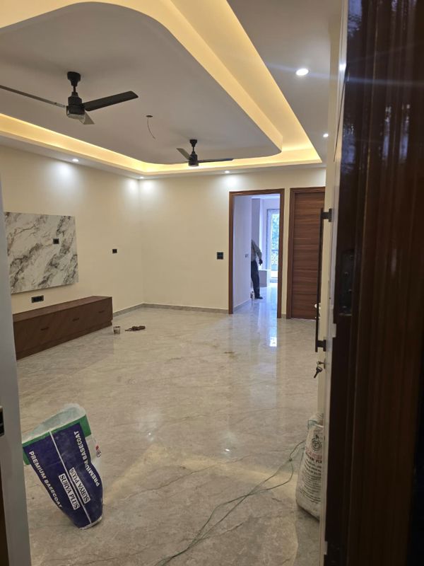 3 BHK Builder Floor For Sale in Puri Kohinoor