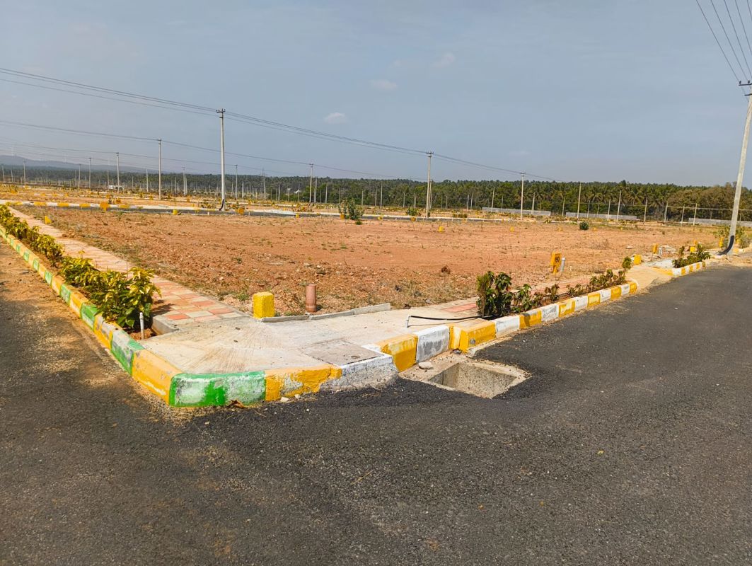 Plot For Sale in Channarayapatna