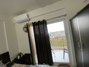 Room in 2 BHK Apartment at Signature Global Orchard Avenue, Sector 93 – for Rent