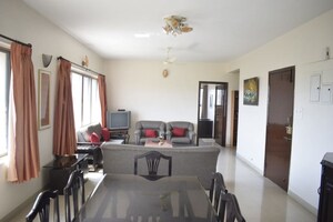 Team Area in 3 BHK Apartment at Model Colony – for Sale