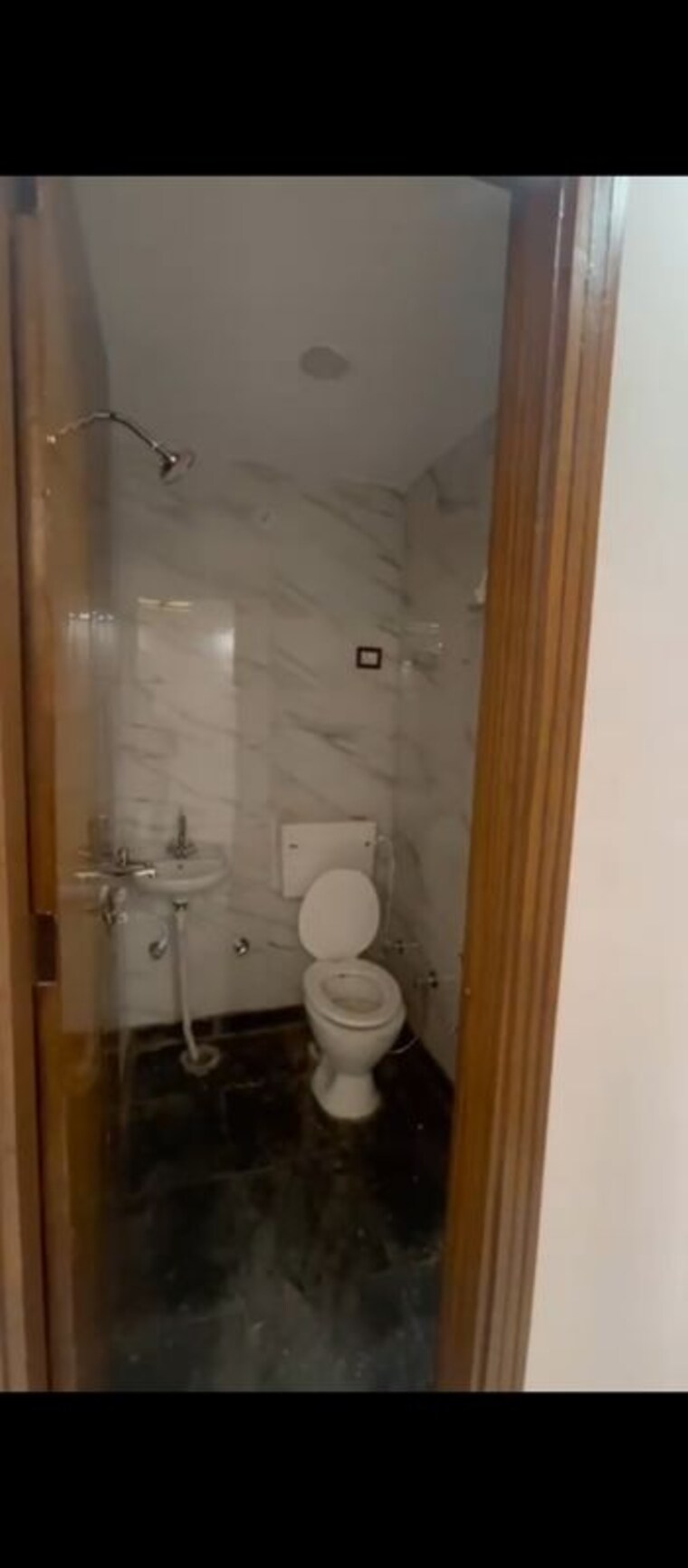 Bathroom, uttam nagar 2 Bedroom 60 Sq.Yd. Builder Floor In Uttam Nagar Delhi 9947407