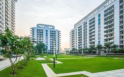 4 BHK + Servant Room Apartment For Sale in DLF The Ultima