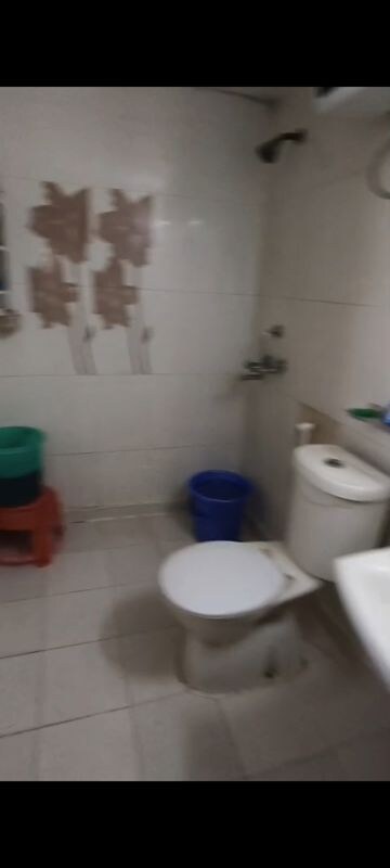 Bathroom in 2 BHK Apartment at Amrapali Empire, Sain Vihar – for Sale