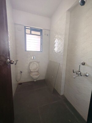 Bathroom in 4 BHK Apartment at Chembur – for Rent