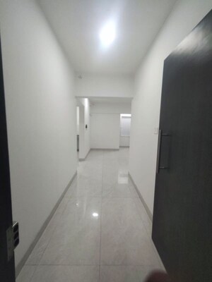 Building Lobby in 3 BHK Apartment at Space Paramount Tower, Kondhwa – for Sale