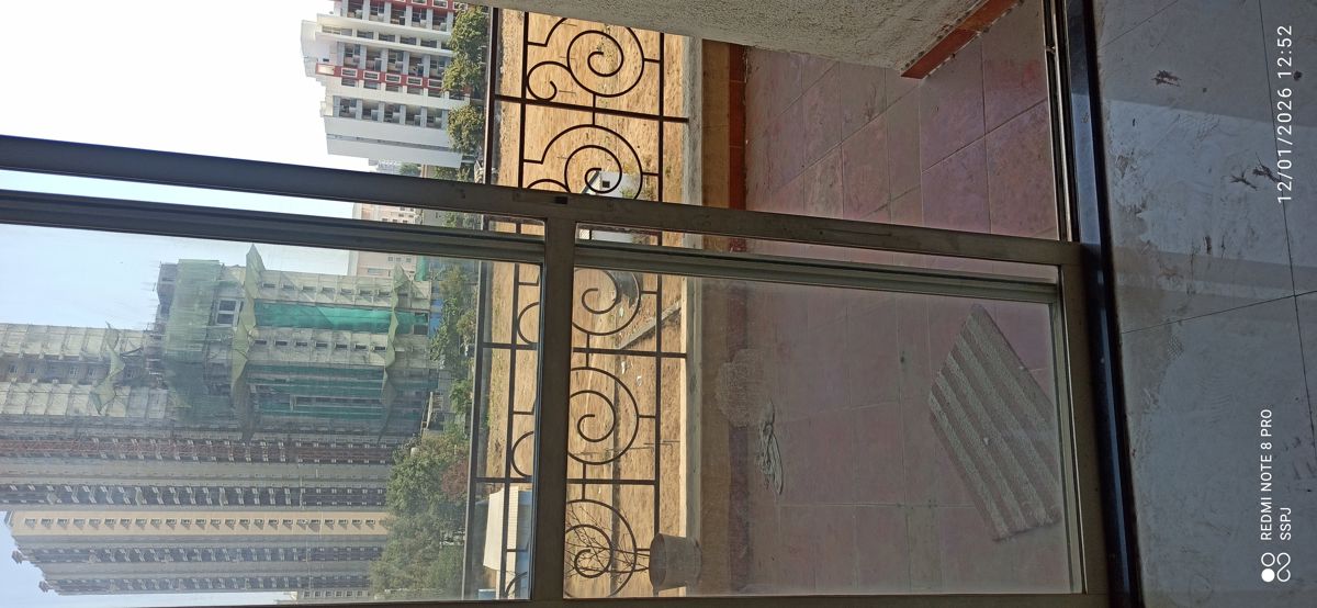 1.5 BHK + Extra Room 550 Sq.Ft. Apartment in Nyati Eternity