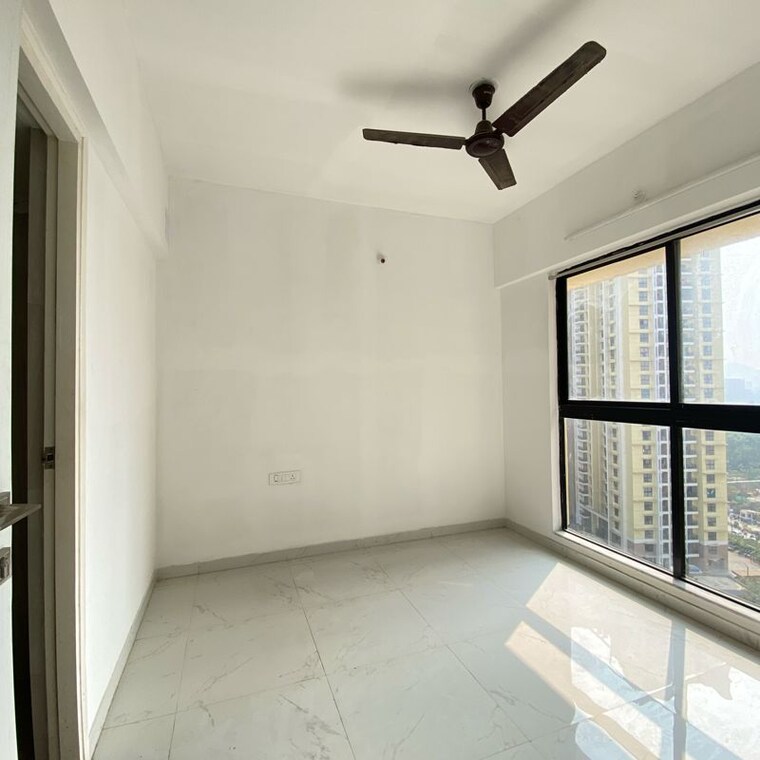 Room, runwal-gardens-phase-2 1.5 Bedroom 505 Sq.Ft. Apartment In Dombivli East Thane 9947427