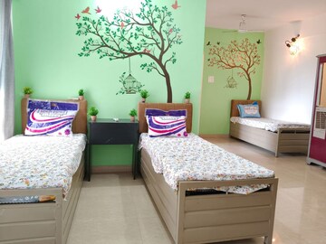 Bedroom in  Pg at Santacruz East – for Rent