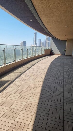 Balcony in 3 BHK Apartment at Lokhandwala Minerva Mahalaxmi, Mahalaxmi – for Rent