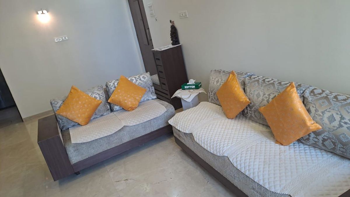 3 BHK + Pooja Room Apartment For Rent in Hiranandani Meadows