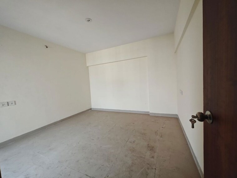 Room, chembur 4 Bedroom 2030 Sq.Ft. Apartment In Chembur Mumbai 9947449