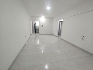Room in 3 BHK Apartment at Space Paramount Tower, Kondhwa – for Sale