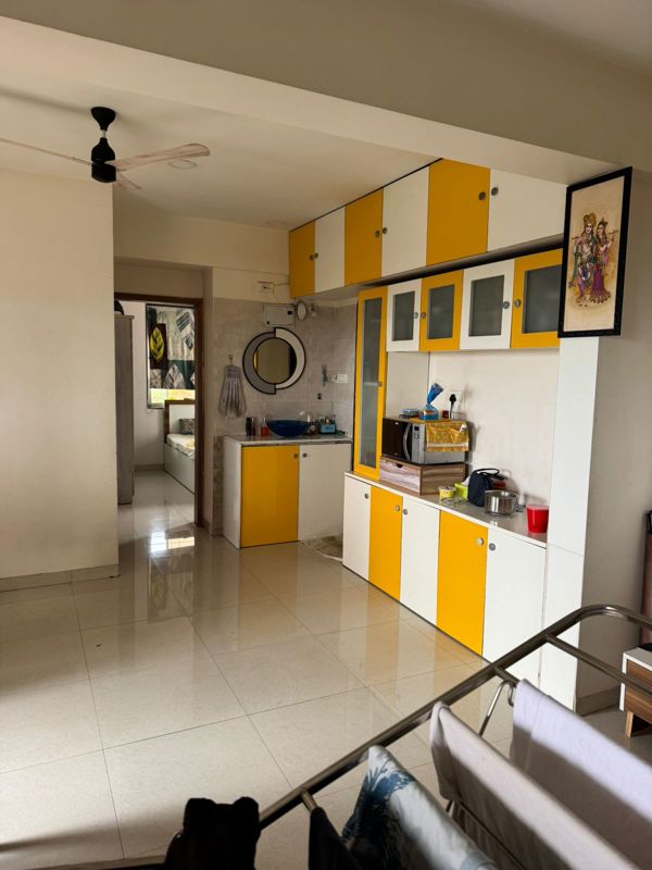 2 BHK + Extra Room Apartment For Rent in Apple Galaxy