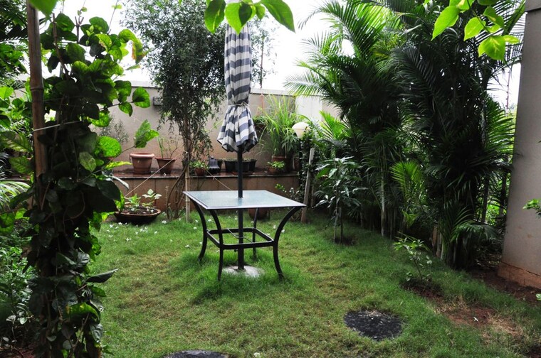 Garden, edifice-almond-tree-row-house 3 Bedroom 2720 Sq.Ft. Villa In Yelahanka Bangalore 9947504