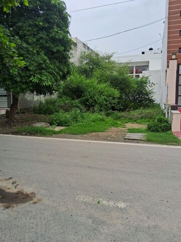  Plot For Sale in Sector 2