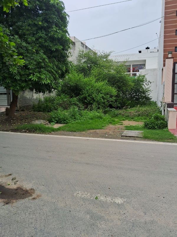 Plot For Sale in Sector 2