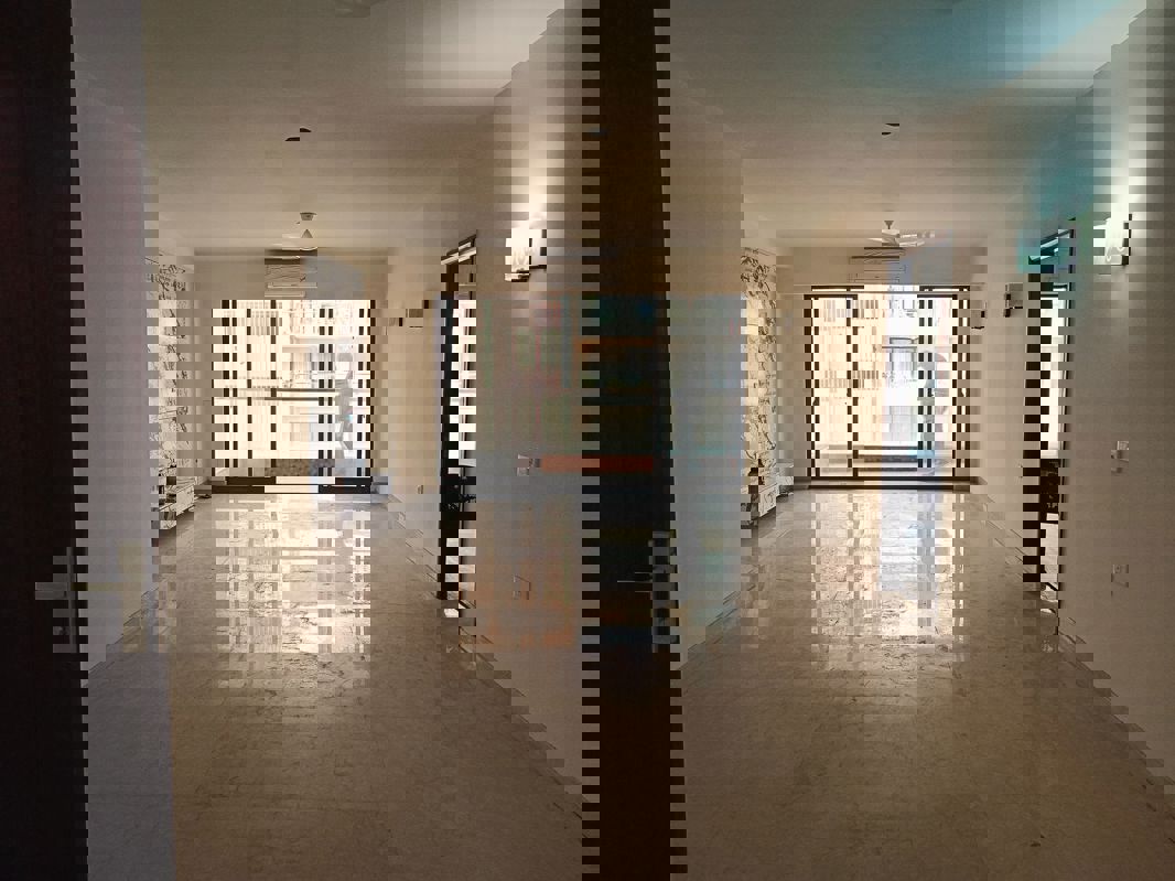 4 BHK + Pooja Room 2800 Sq.Ft. Builder Floor in Adani Samsara