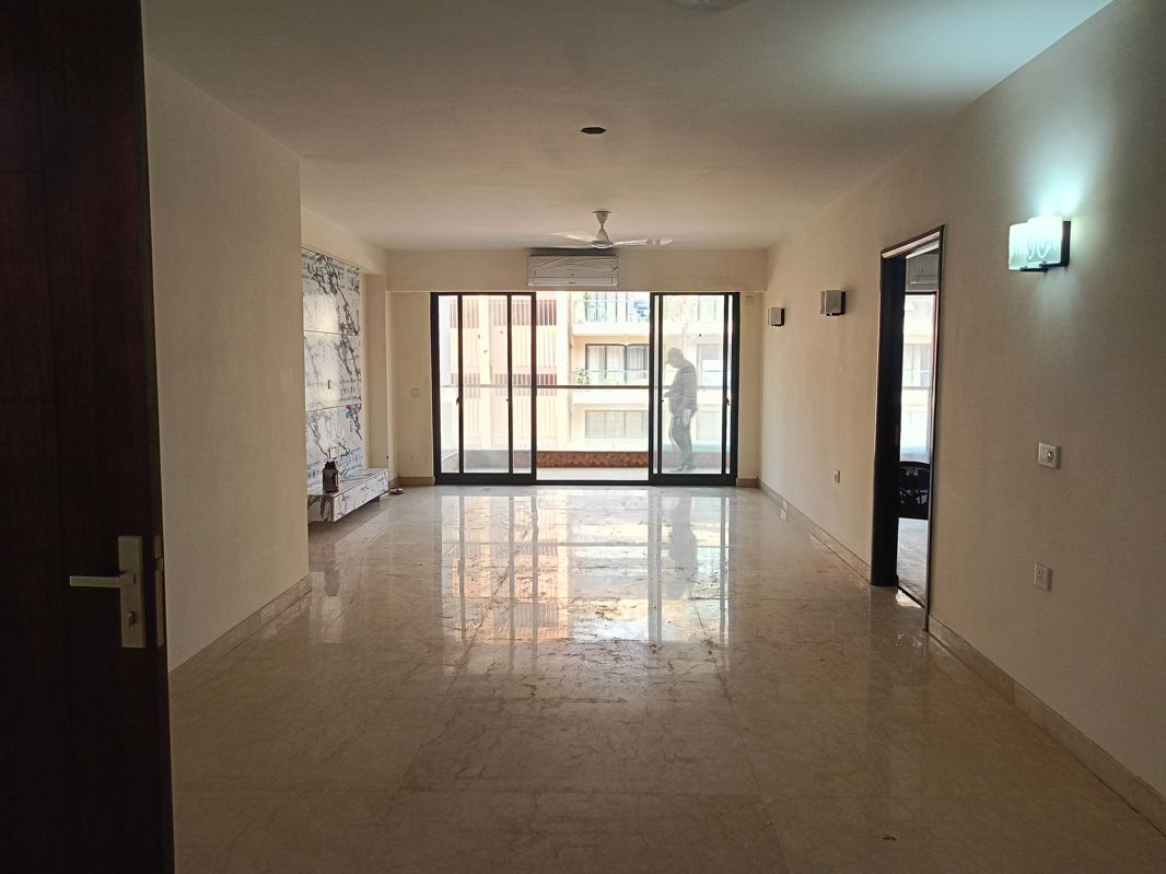 4 BHK + Pooja Room Builder Floor For Rent in Adani Samsara