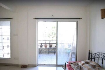 Living Room in 2 BHK Apartment at Rambaug Colony – for Rent