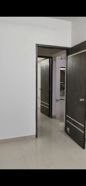 Room in 2 BHK Apartment at Mandalik Nagar CHS, Malad West – for Rent