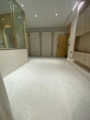 Room in 2 BHK Apartment at Shapoorji Pallonji The Canvas Residences, Sewri – for Sale