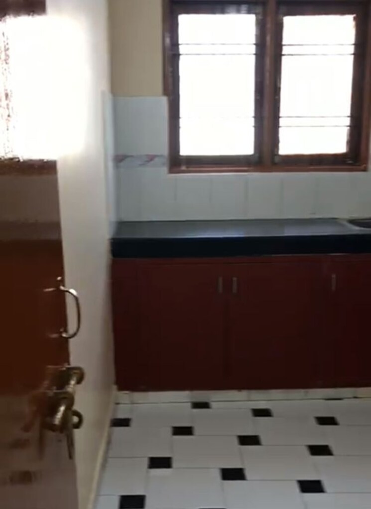 undefined, aliganj 2 Bedroom 1800 Sq.Ft. Villa In Aliganj Lucknow 9947727