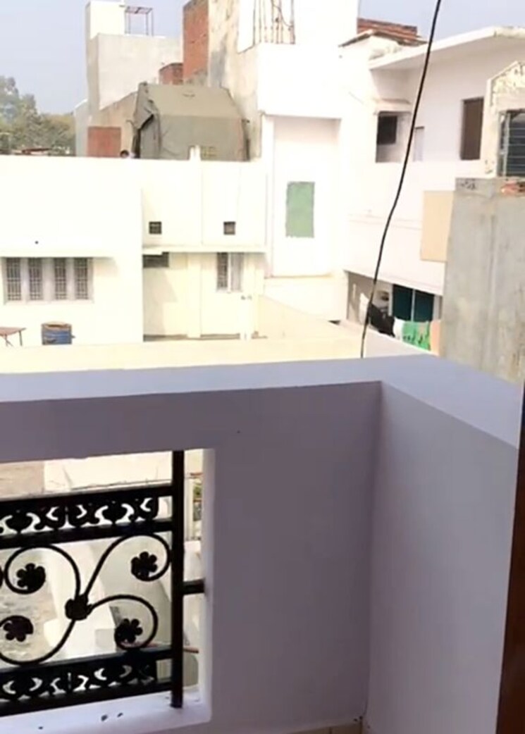 Kitchen, aliganj 2 Bedroom 1800 Sq.Ft. Villa In Aliganj Lucknow 9947727