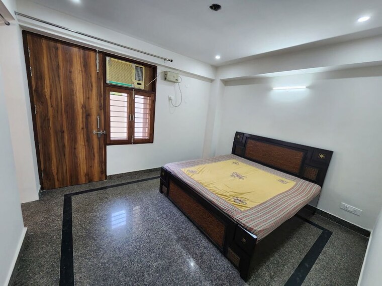 Bedroom, palam vihar 2 Bedroom 1600 Sq.Ft. Builder Floor In Palam Vihar Gurgaon 9947752
