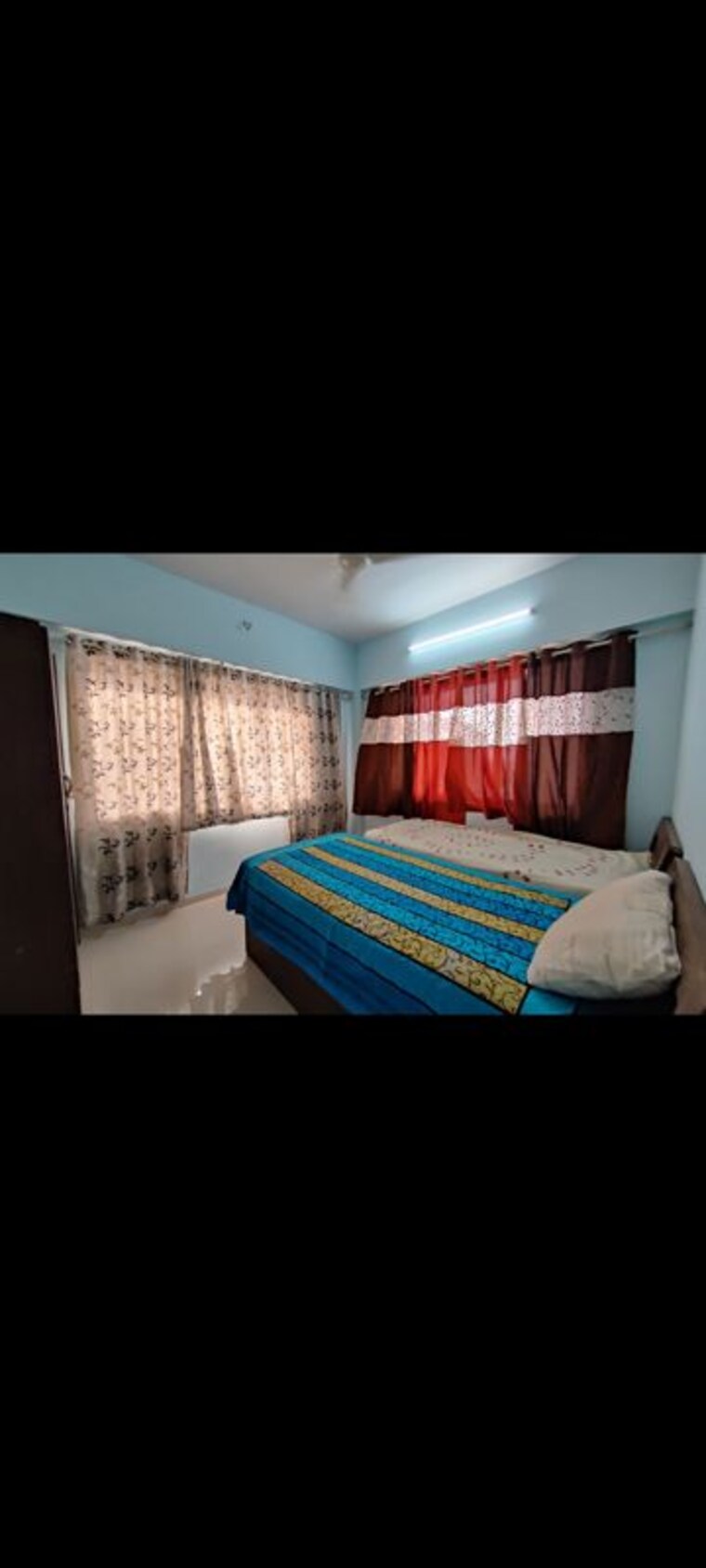 Room, malad west Pg For Girls In Malad West 9947765