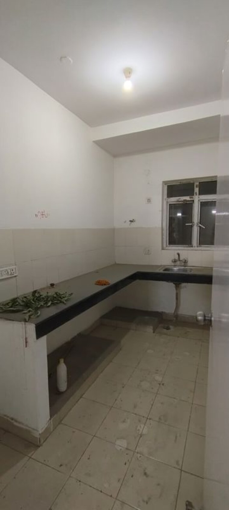 Kitchen, sare-springview-floors 2 Bedroom 836 Sq.Ft. Apartment In Lal Kuan Ghaziabad 9947779
