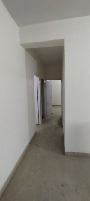 Room in 2 BHK Apartment at Sare Springview Floors, Lal Kuan – for Sale