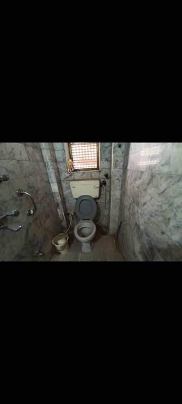 Bathroom in  Pg at Malad West – for Rent