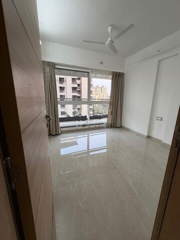 Room in 3 BHK Apartment at Kundan Espacio, Balewadi – for Rent