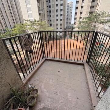  2 BHK Apartment at Lodha Palava Downtown Dombivli East, Taloja Bypass Road – for Rent