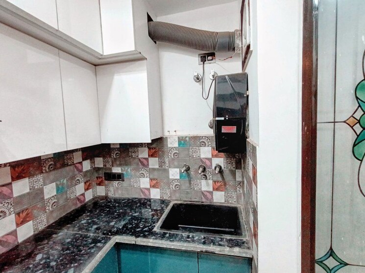 Kitchen, mahavir enclave 1 4 Bedroom 115 Sq.Yd. Apartment In Mahavir Enclave 1 Delhi 9923613