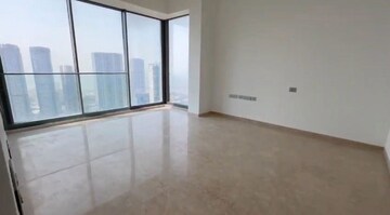 Room in 4 BHK Apartment at Rustomjee Crown, Prabhadevi – for Sale