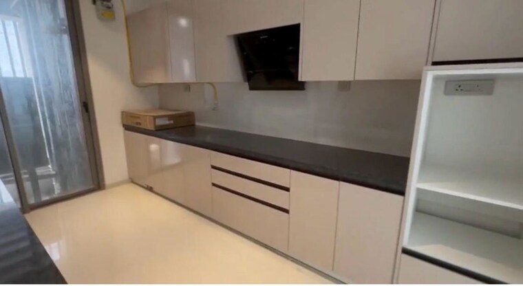Kitchen, rustomjee-crown 4 Bedroom 2170 Sq.Ft. Apartment In Prabhadevi Mumbai 9947902