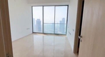 Room in 4 BHK Apartment at Rustomjee Crown, Prabhadevi – for Sale