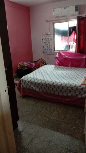 Bedroom in 1 BHK Apartment at Dahanukar Colony – for Rent