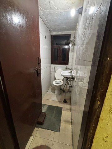 Bathroom in 1 RK Builder Floor at Saket – for Rent