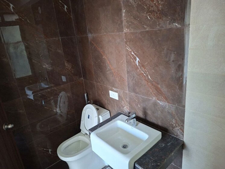 Bathroom, indiabulls-one-indiabulls 2 Bedroom 900 Sq.Ft. Apartment In Pokhran Road No Two Thane 9947928