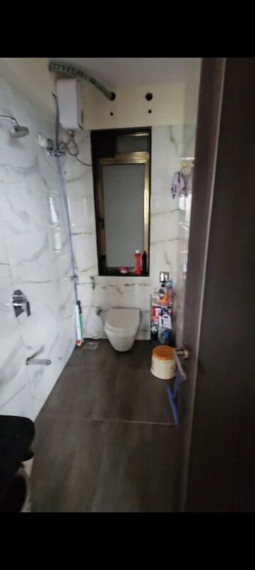 Bathroom in 2 BHK Apartment at Lodha Fiorenza, Goregaon East – for Rent