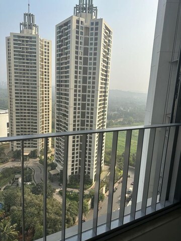 3 BHK Apartment – Exterior View View at Oberoi Realty Exquisite, Goregaon East - for Rent