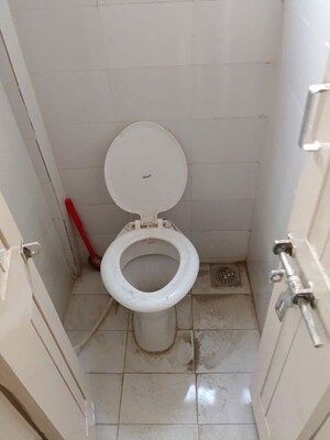 Bathroom in 2 BHK Apartment at Paldi – for Rent